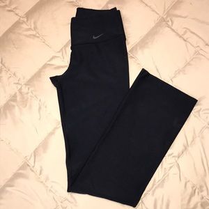 Nike Legendary Dri-Fit Pants ♻️